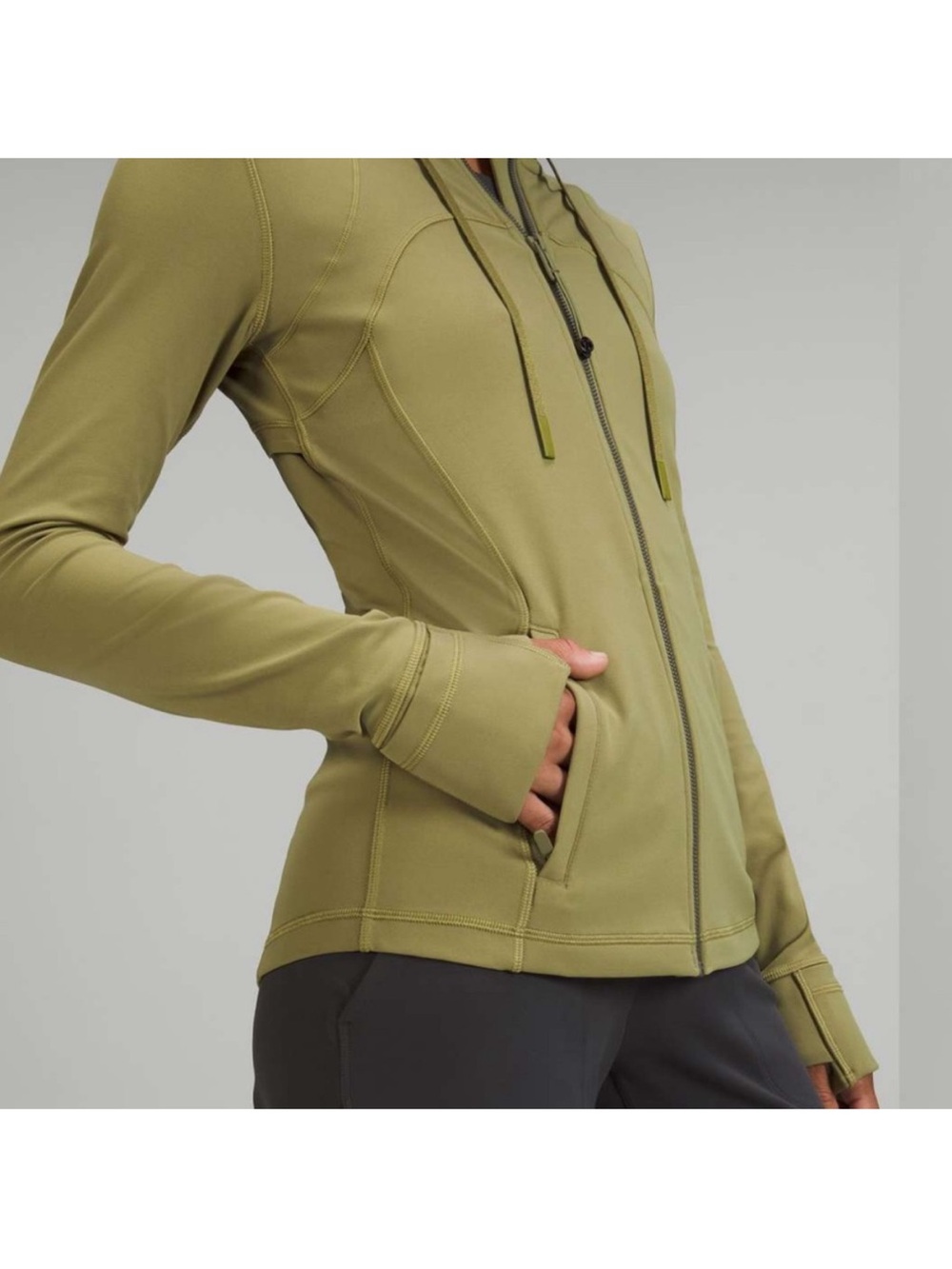 Lululemon Define Hooded Nulu Size 10 Women's Olive Green Zip-Up Jacket